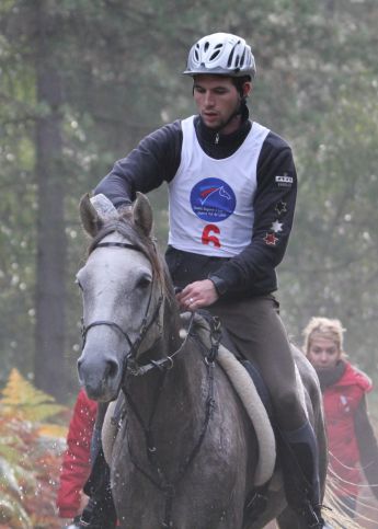 Tonik Charriere avec Sebastien Lefevre son proprietaire